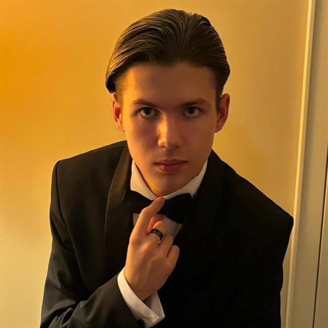 Хакимов Азамат Алмазович
